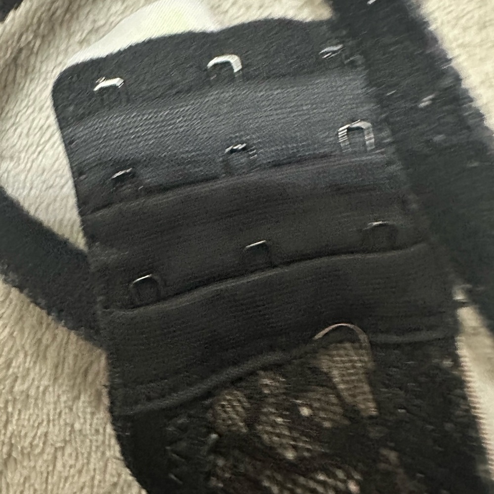 Lace Underwire maternity Bra - Black - Picture 12 of 14